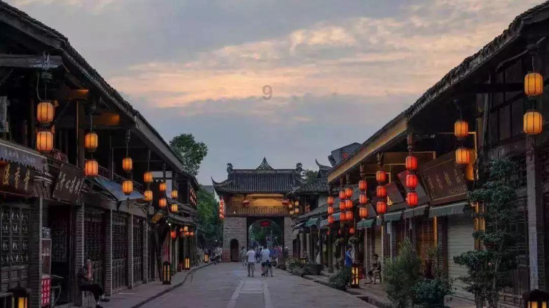 逃出神秘别墅